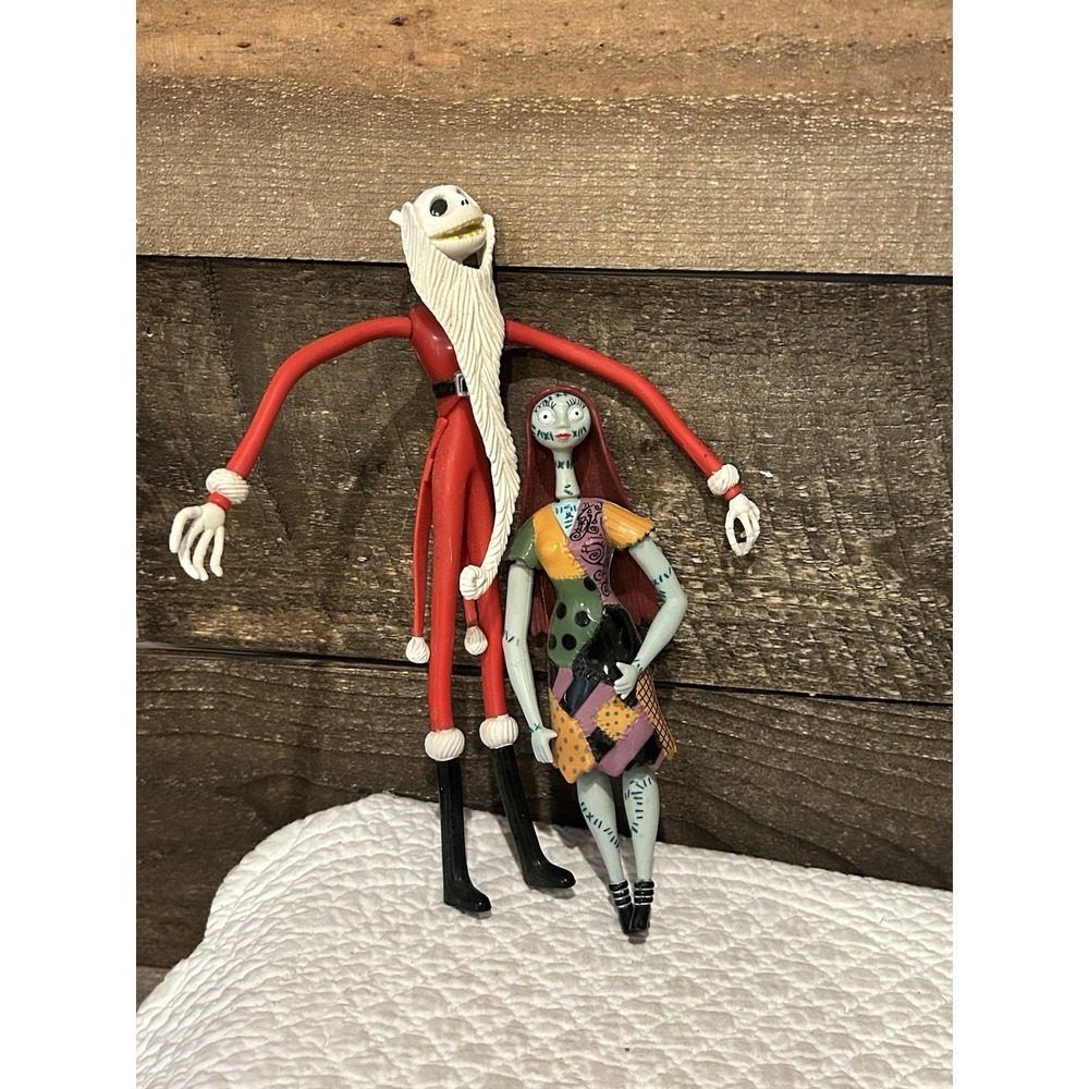 Disney Store Exclusive Jack & Sally Nightmare‎ Before Christmas Figures
